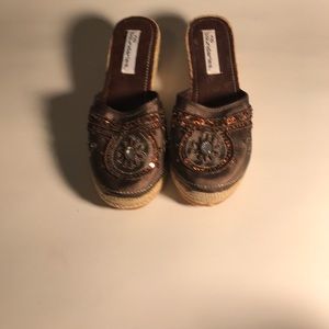 No boundaries slip on women’s shoes